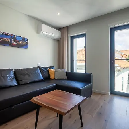 Gravito 53 By Sweet Apartment *