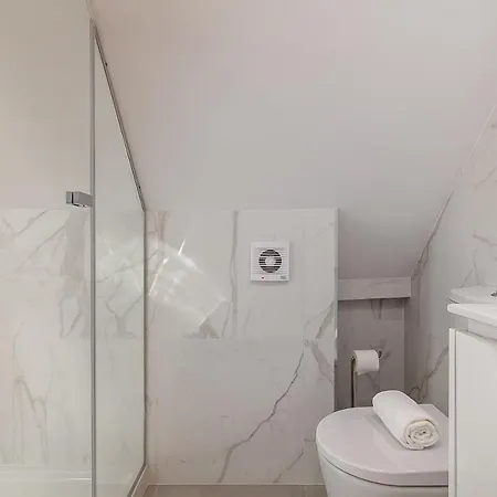 Gravito 53 By Sweet * Aveiro