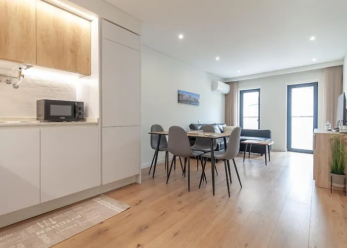 Gravito 53 By Sweet Apartment *